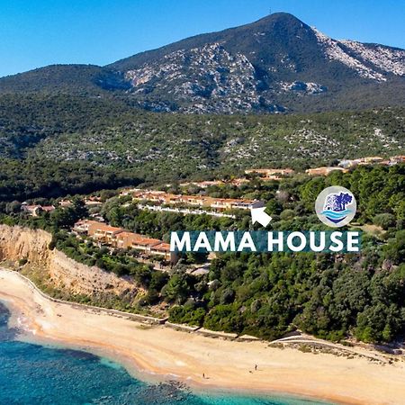 Mama House Con Vista Mare Apartamento Cala Gonone Exterior foto