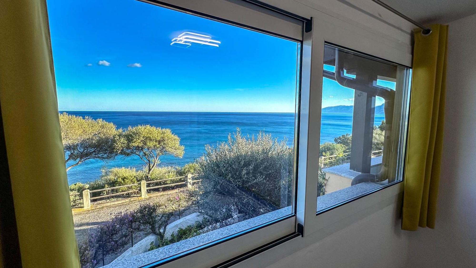 Mama House Con Vista Mare Apartamento Cala Gonone Exterior foto