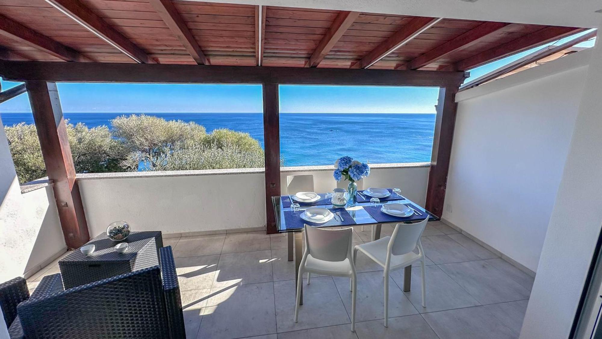 Mama House Con Vista Mare Apartamento Cala Gonone Exterior foto