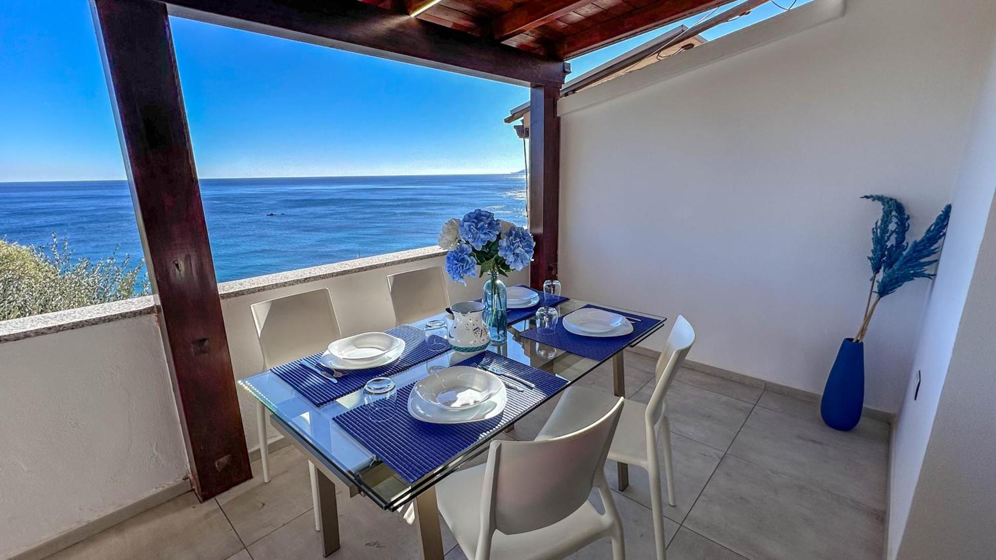 Mama House Con Vista Mare Apartamento Cala Gonone Exterior foto